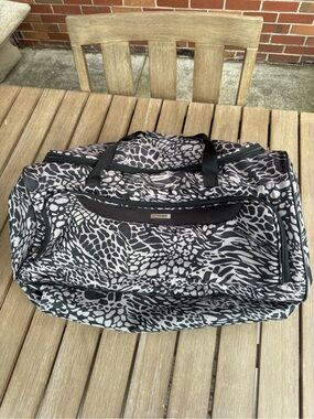 TAG Black & White Animal Print Large Duffel Weekender Travel Bag 23”